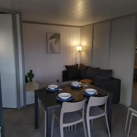 Alpehytte Joli Chalet A Chez Emeline Et Damien Saubrigues